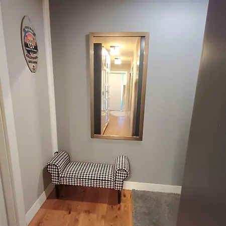 Sunny Two-room